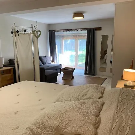 Дом отдыха Domaine Au Gna ! *